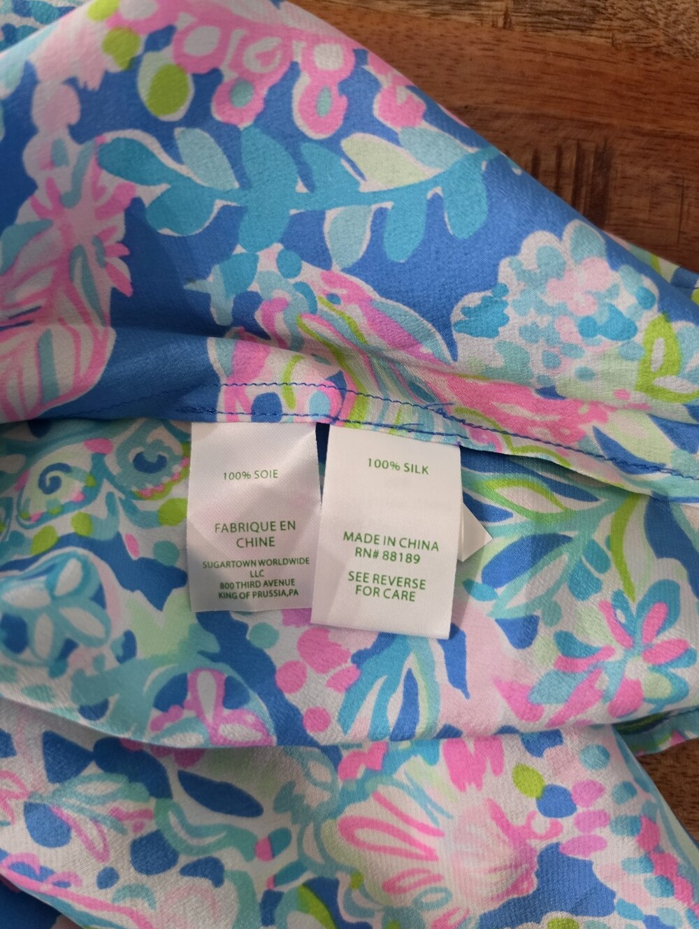 Lilly Pulitzer Elsa Silk Top Multi Via Del Mar size Large - Picture 11 of 16